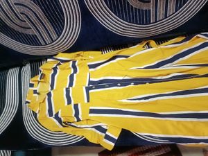 30 To 32 Bust Inches Long Gown Very Good Condition