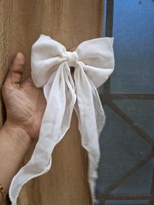 White Bow Hair Clip