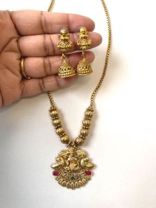 Temple Necklace Set