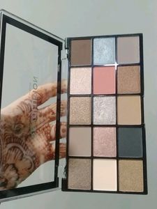 Makeup Revolution Hypotonic Re Loaded Palette