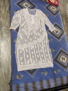 Lucknowi Chikankari Kurta (white)