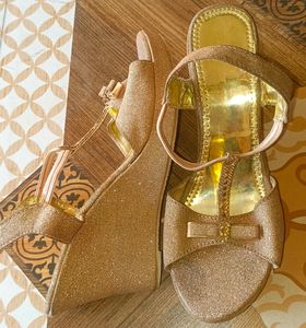 👠✨ A BEUTIFUL WEDDING HEELS FOR WOMEN&#39;S/GIRLS.