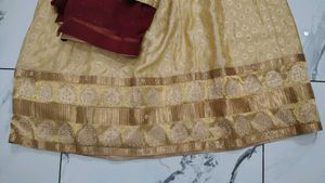 Elegant Lehenga Choli Set💛