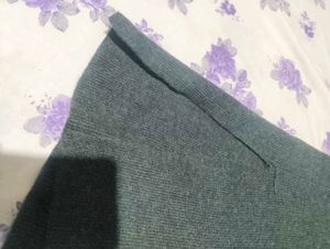 Elegant Gray Knit Pencil Skirt with side slit
