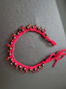Red corchet and beads hand made neckless