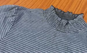Checkered Top (Korean)