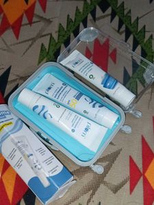 Plum Niacinamide Skincare Kit