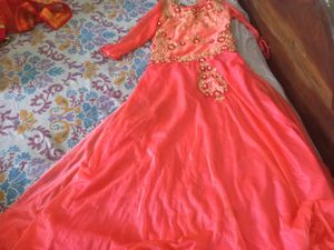 This is A Gown Very Beautiful And Embroidered