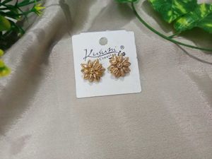 New Trend Kundhan Earrings Studs