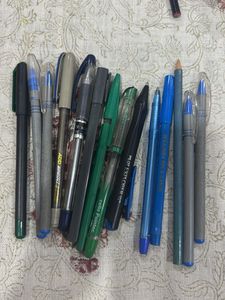 Mixed Ball Pen ( No Refills)