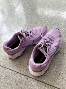 Nike sports Shoe