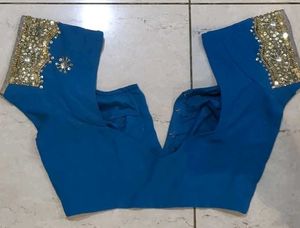 Beautiful saree With Blouse