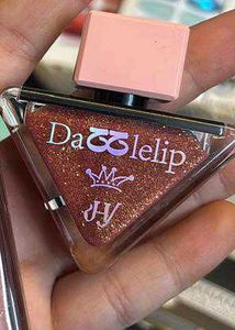 LIPLINER LIP GLOSS