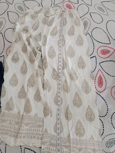 Price Drop- SET of 2 Palazos