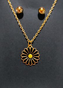 Pick Any One Charm With Chain and Earing💞 ❤