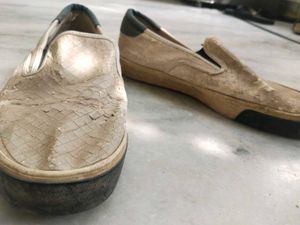 Ucb Loafers For Men Size 8