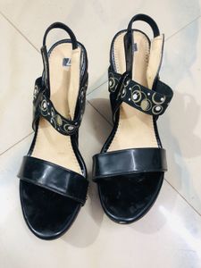 I’m Selling This Wedges