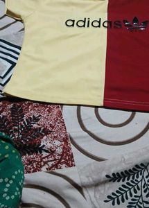 Color Block T-Shirt