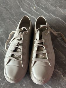 Casual Sneakers