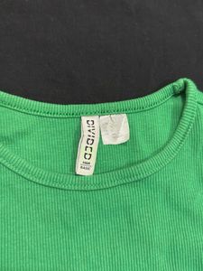H&amp;M T-Shirt Set Size -S