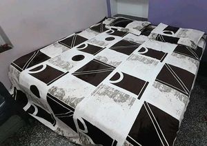 stock clearnce sale warm bedsheets double bed