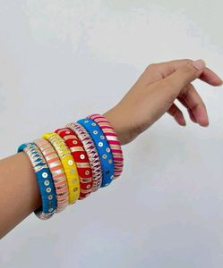 Thread Bangles Set Pair