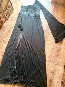 Black Beautiful Angel Sleeve