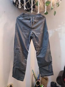 streetwear Nike grey parachute pants