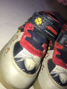 Adventure Lightning Sneakers