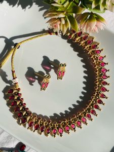 Necklace Set Pink