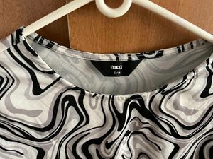 Trendy Long Sleeve Top