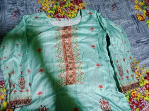 Pakistani Kurta