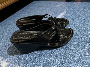 Women Black Wedge Heel