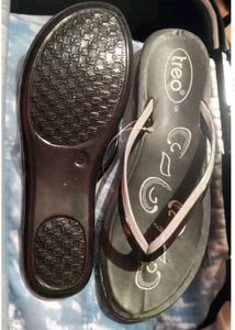 Trendy Black Flip-Flops