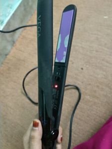 Vega Hair Straightener