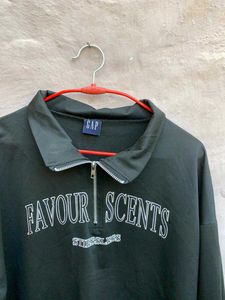 GAP Vintage orignal  Favour Scents Sweatshirt