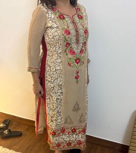 Elegant Embroidered Kurta