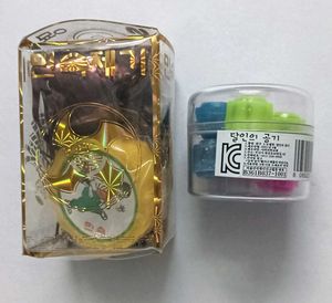 Korean Traditional Game Jaegi &amp; Gonggi