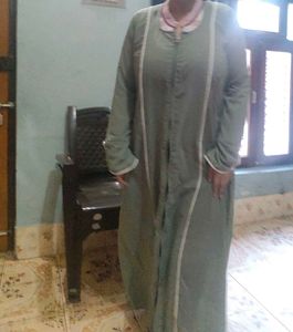 Elegant Olive Green chain Abaya New