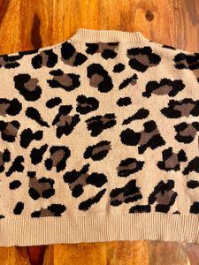 Leopard Print Knit Sweater (Imported)