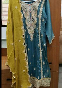 Pakistani Suit Set