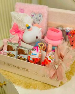 Gift Box hamper for loved ones
