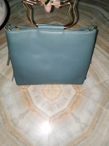 Slingbag