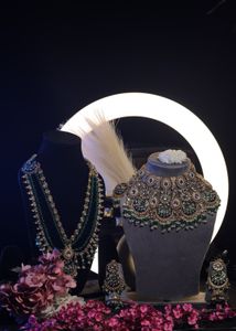 Indian Bridal Jewelry Set