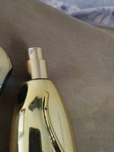 Gold Cat Figurine Perfume 💗😻 With Freebie 🎁