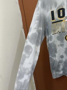 Iowa Hawkeyes Tie-Dye Hoodie