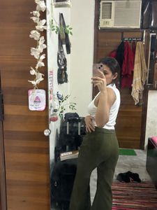 Flared Olive Trouser With A Gold Chain