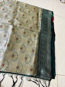Pattu Banarsi Saree