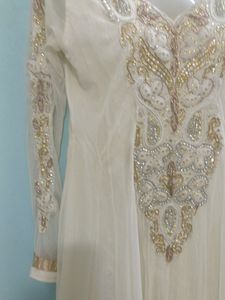 Elegant White &amp; Gold Anarkali
