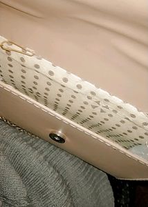 New Slingbag For Women And Girls